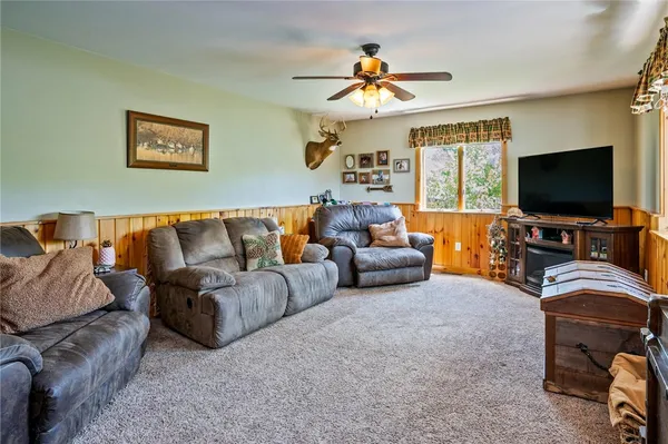 $379,900 | 637 Hahnel Road, Varick, NY 14541