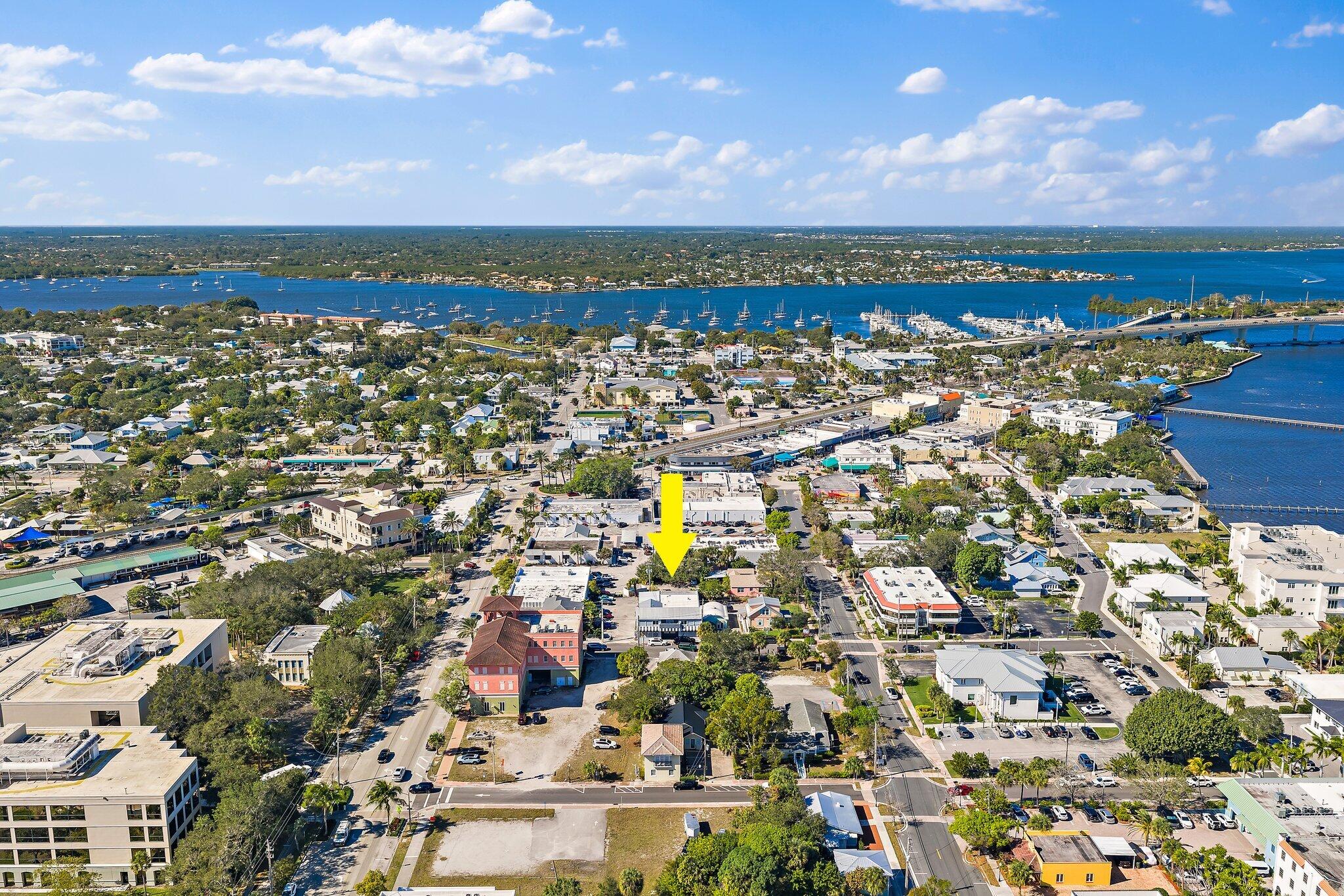 310 Southeast Denver Avenue, Unit 2 Stuart, FL 34994 - Photo 10 of 51 028-310SEDenverAve-2-Stuart-SMALL