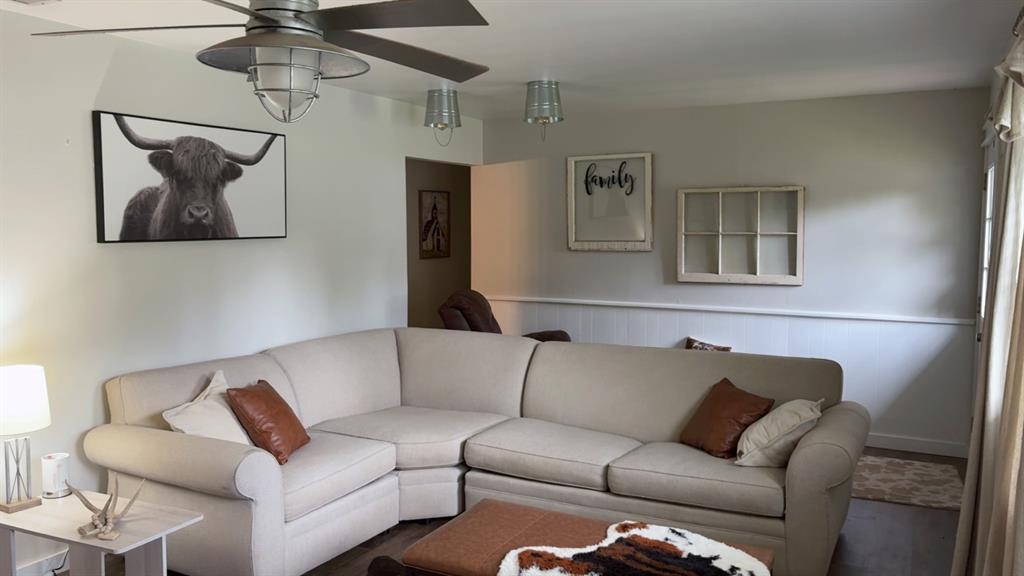 808 Shady Trail Athens, TX 75751 - Photo 4 of 26