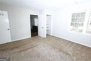 218 East Bonacre Road Cataula, GA 31804 - Photo 12 of 24 an empty room with windows and closet