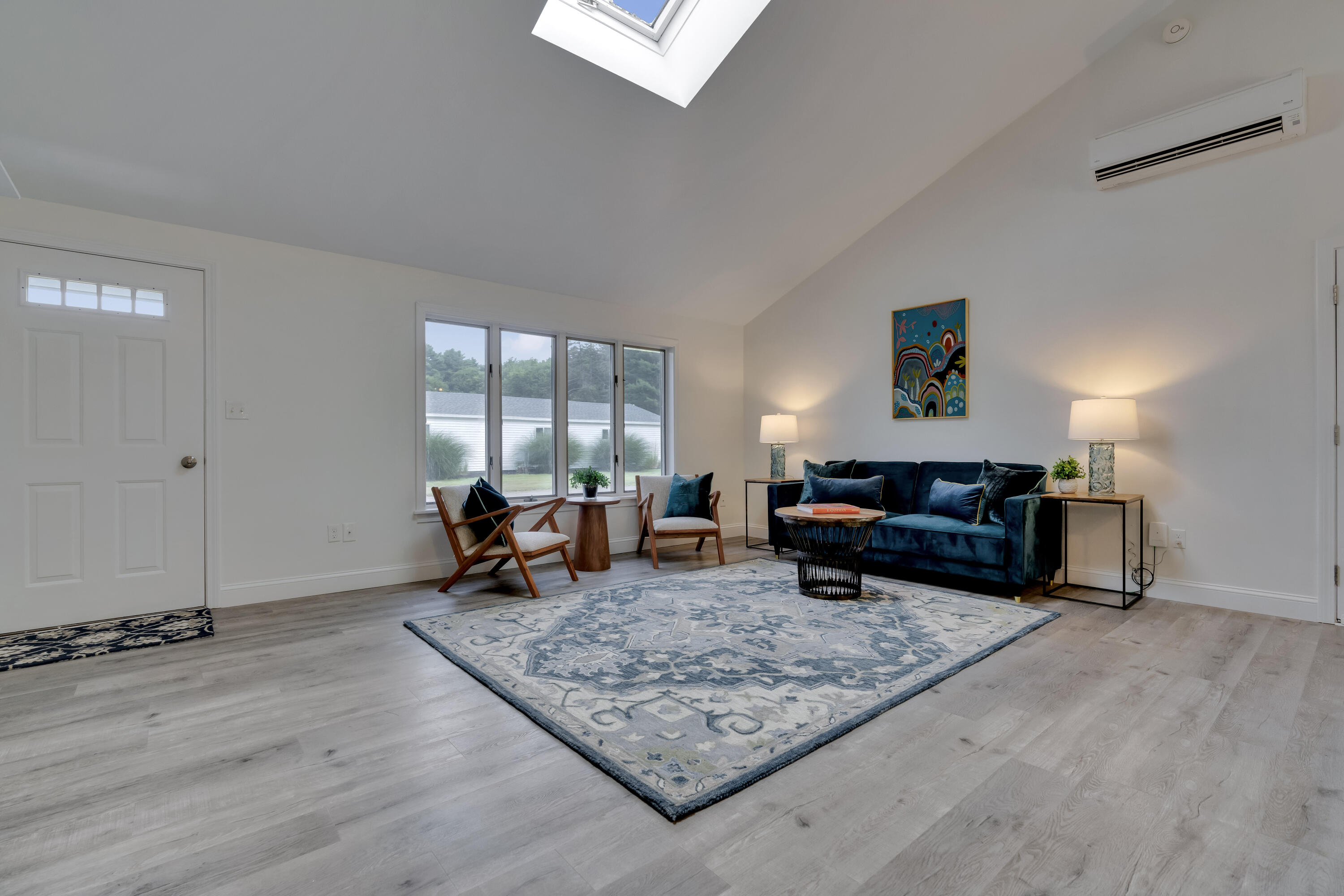 217 Buxton Road Saco, ME 04072 - Photo 7 of 28 217 Buxton Rd.