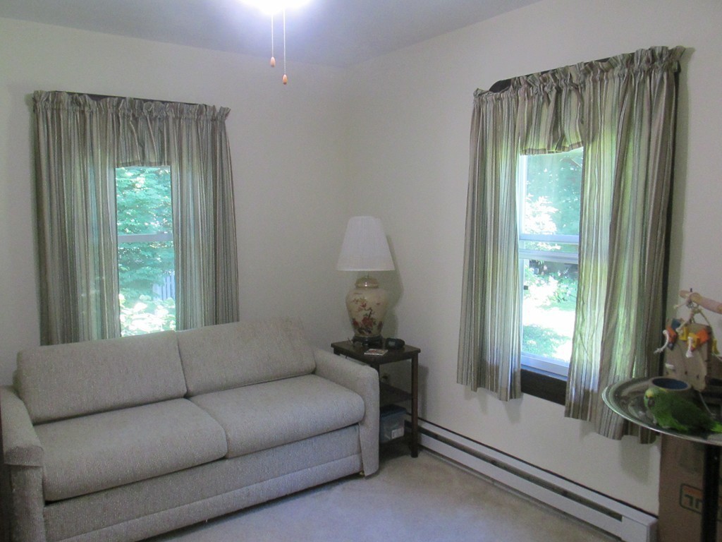 30 Silver Street West Springfield, MA 01089 - Photo 5 of 20 Gallery Image 5