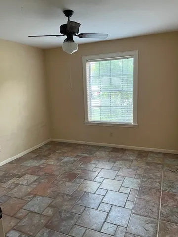 $2,100 | 13815 Ivymount Drive, Sugar Land, TX 77498