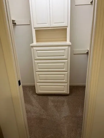 $2,100 | 13815 Ivymount Drive, Sugar Land, TX 77498