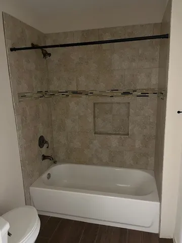 $2,100 | 13815 Ivymount Drive, Sugar Land, TX 77498