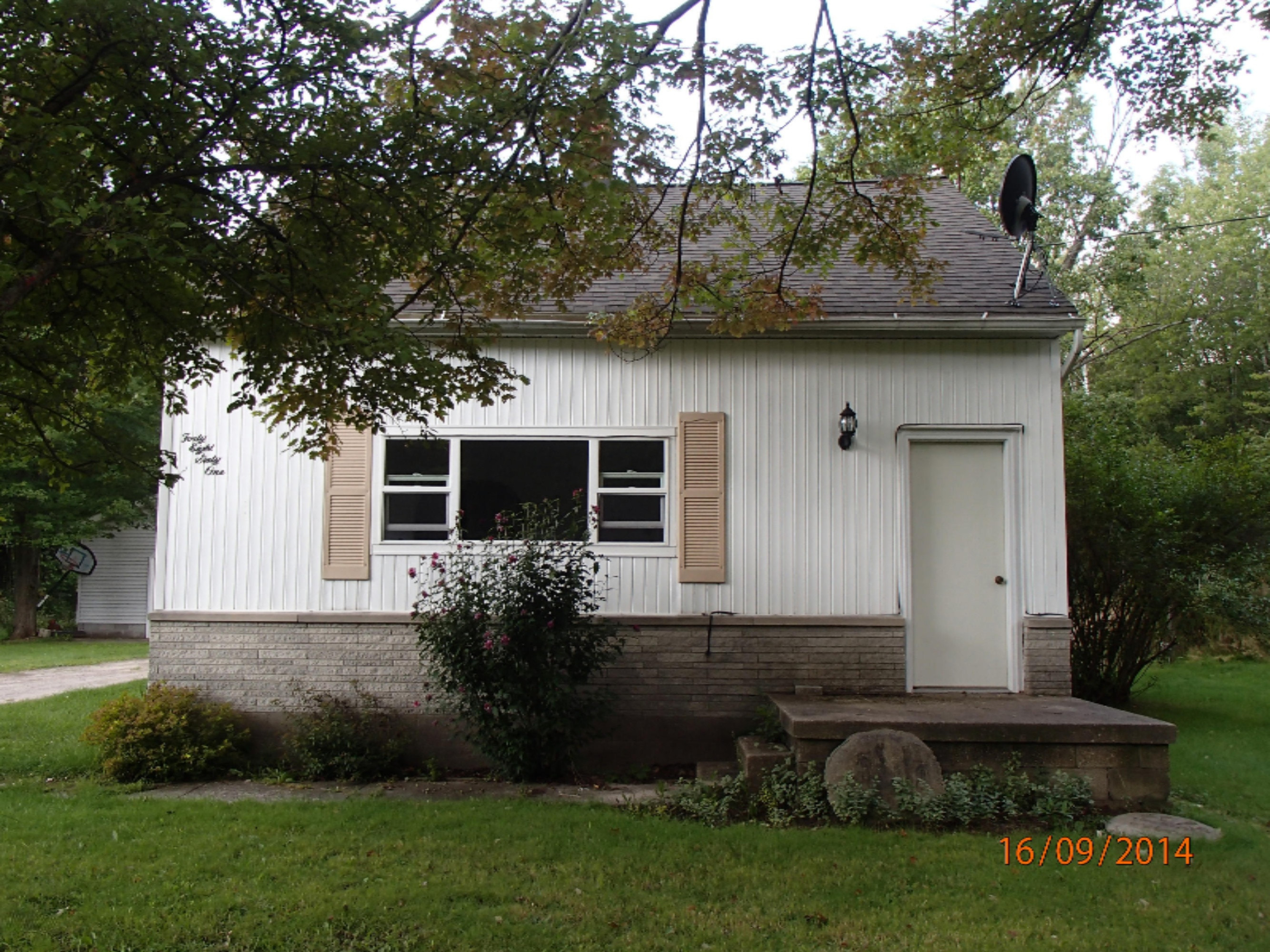 4861 Anderson Road Muskegon, MI 49445 - Photo 20 of 31 4861 Anderson Rd 003