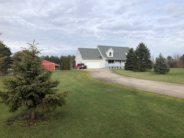 14372 Gilbert Road Allenton, MI 48002 - Photo 4 of 33