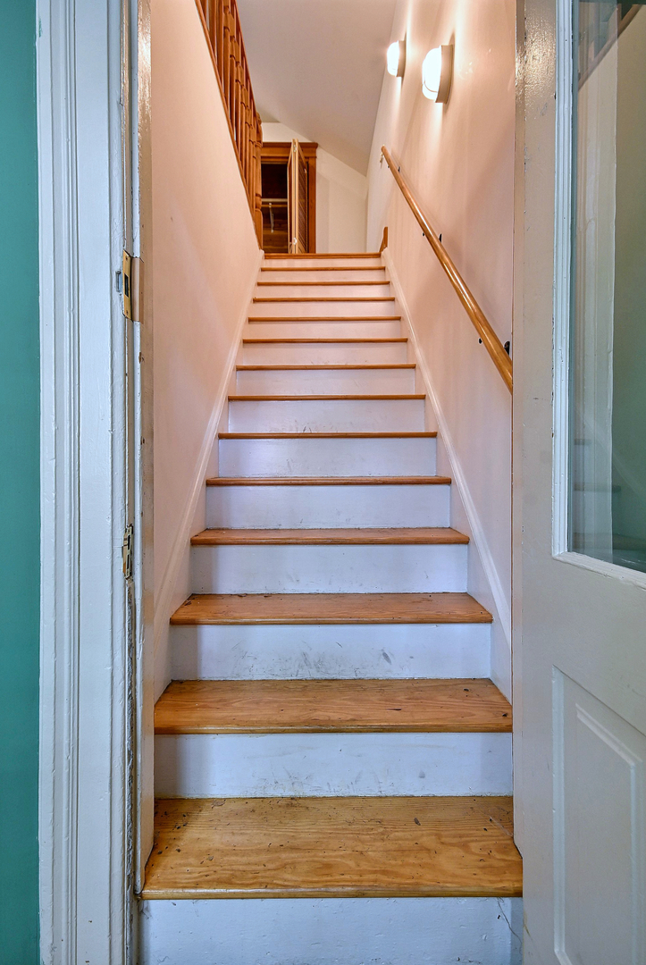 2724 North Racine Avenue, Unit 2 Chicago, IL 60614 - Photo 11 of 22 Gallery Image 11