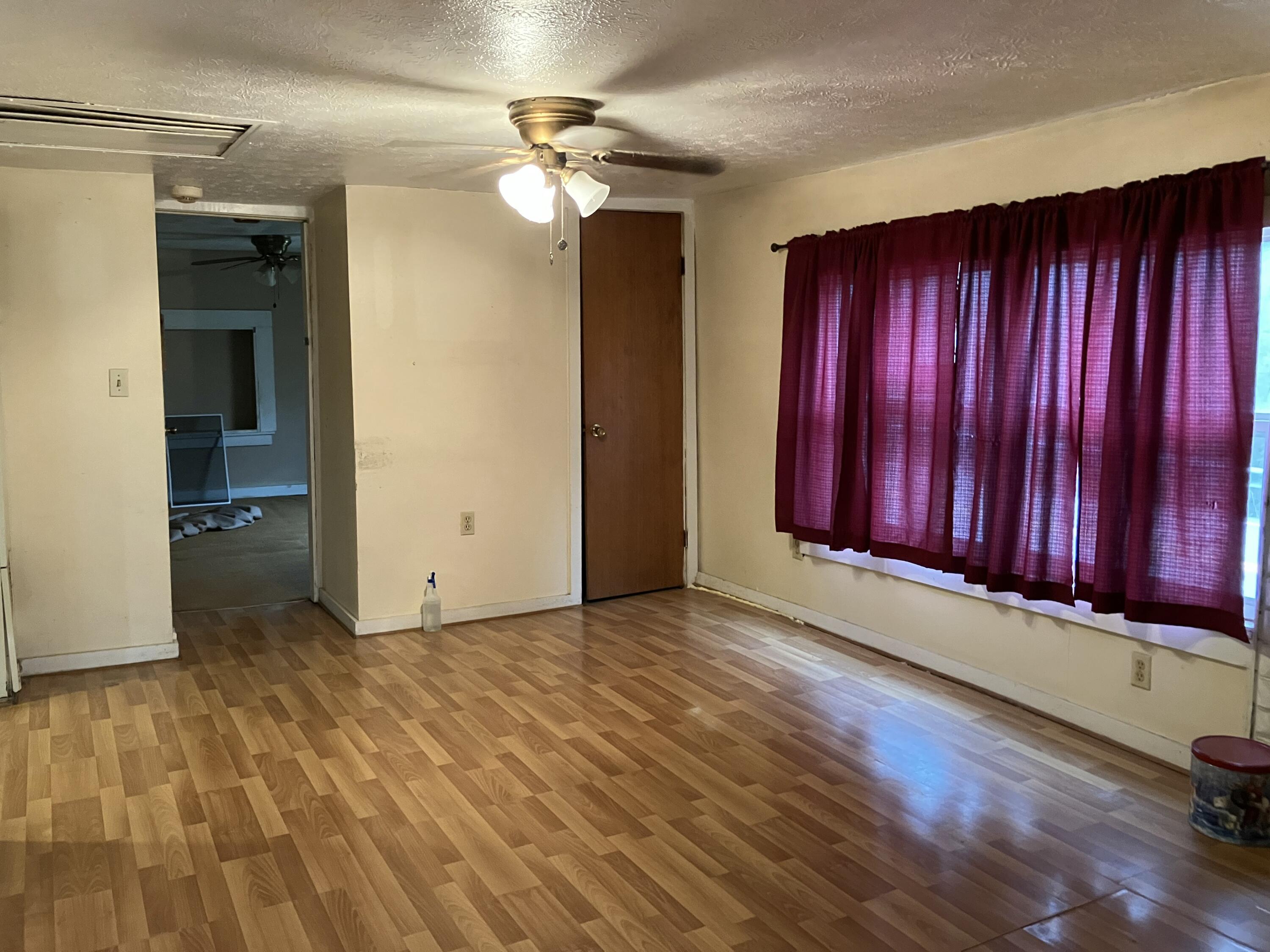 4910 Fowler Creek Road Covington, KY 41017 - Photo 6 of 25 Gallery Image 6