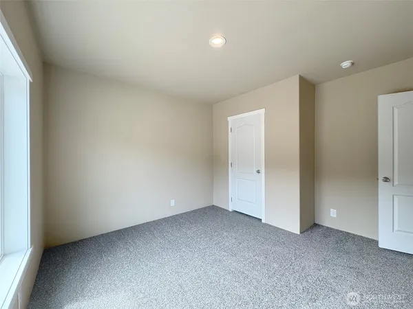 $400,000 | 31 Butterfly Lane, Pacific Beach, WA 98571