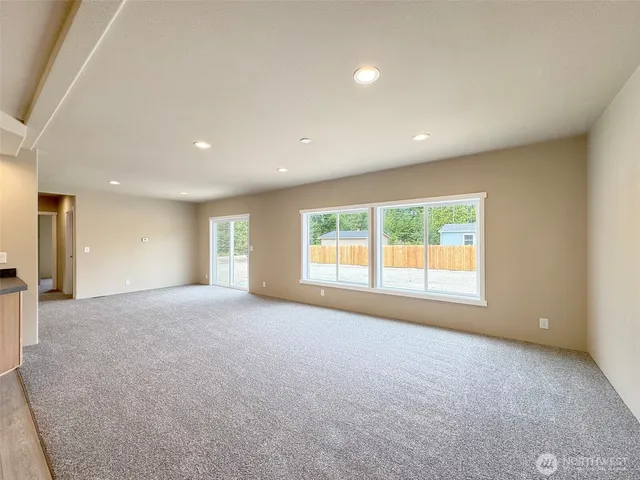 $419,950 | 31 Butterfly Lane, Pacific Beach, WA 98571