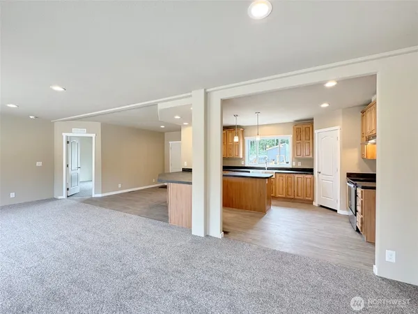 $400,000 | 31 Butterfly Lane, Pacific Beach, WA 98571