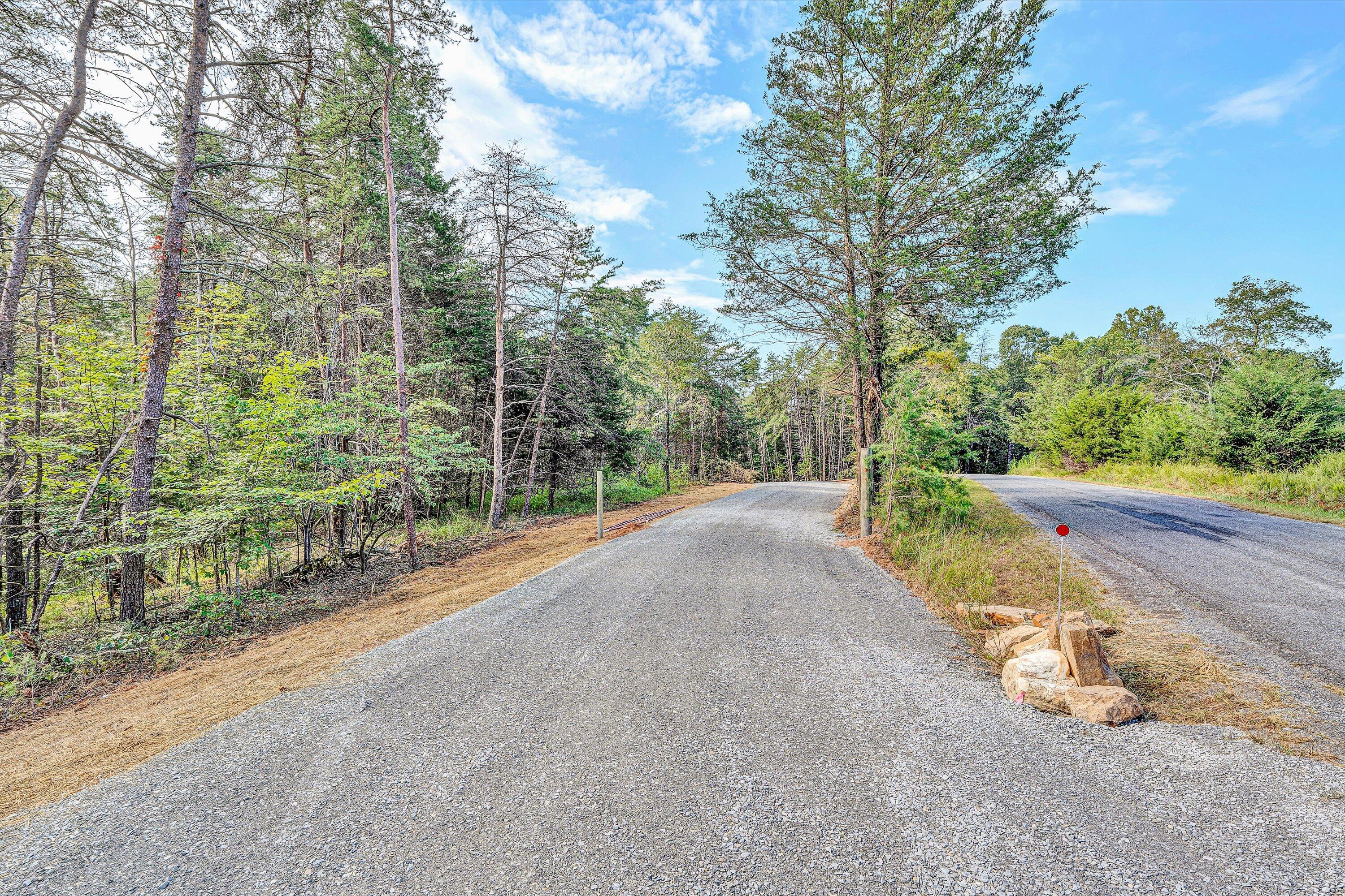 3 Pine Ridge Road Huddleston, VA 24104 - Photo 16 of 21 Pine Ridge Road (19)