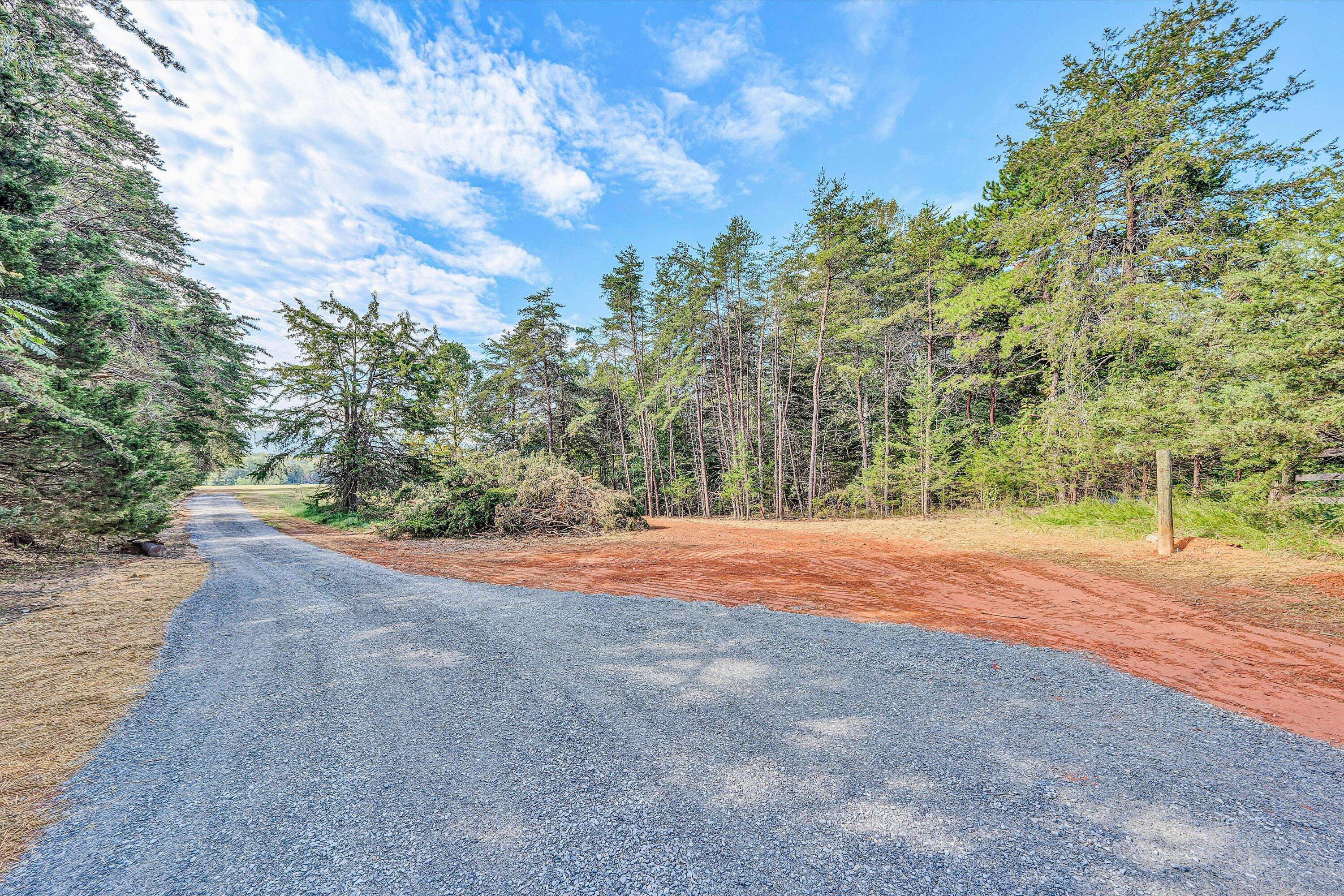 3 Pine Ridge Road Huddleston, VA 24104 - Photo 19 of 21 Pine Ridge Road (22)