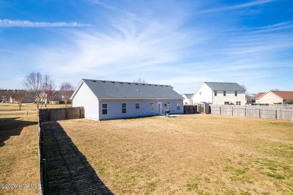 $389,900 | 116 Pond Pine Loop, Currituck, NC 27929