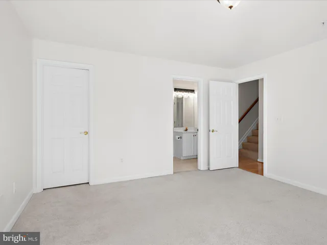 a view of empty room