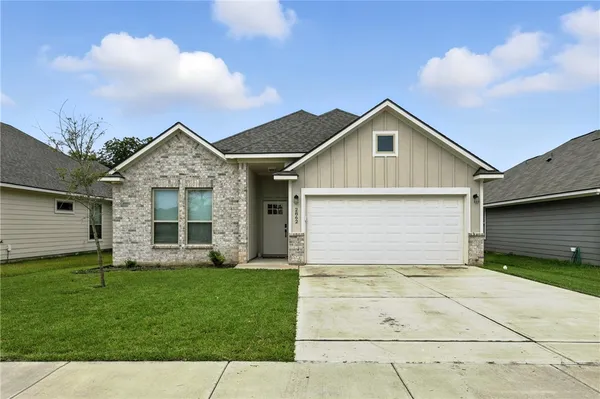 $289,000 | 2862 Messenger Way, Bryan, TX 77803