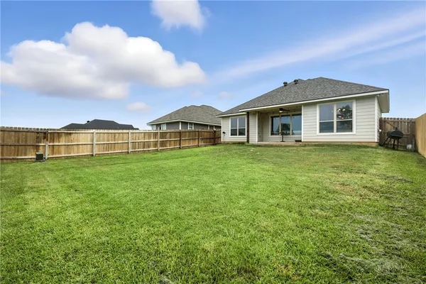 $289,000 | 2862 Messenger Way, Bryan, TX 77803