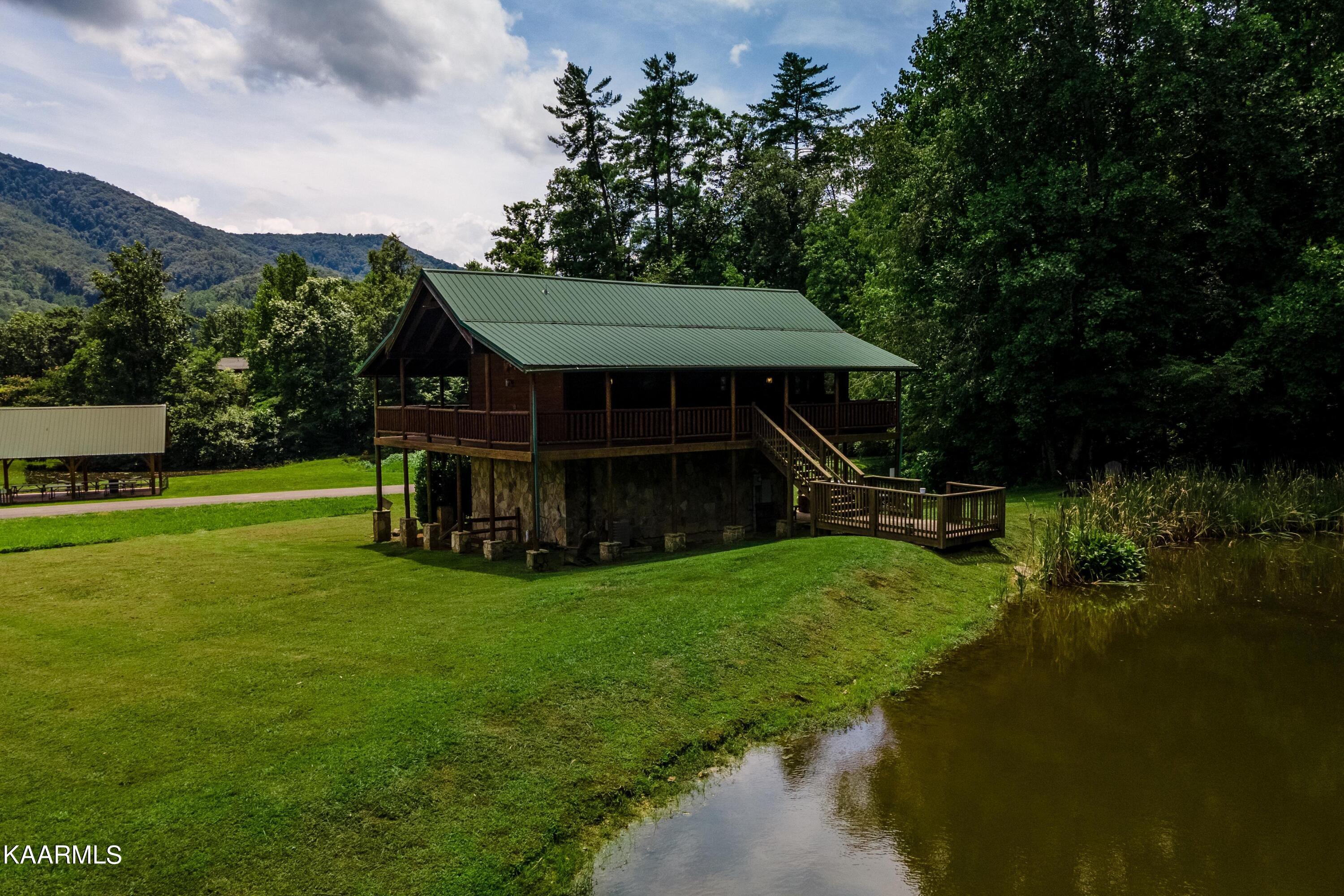 4016 Tomahawk Way Sevierville, TN 37862 - Photo 14 of 57 DJI_0225-HDR