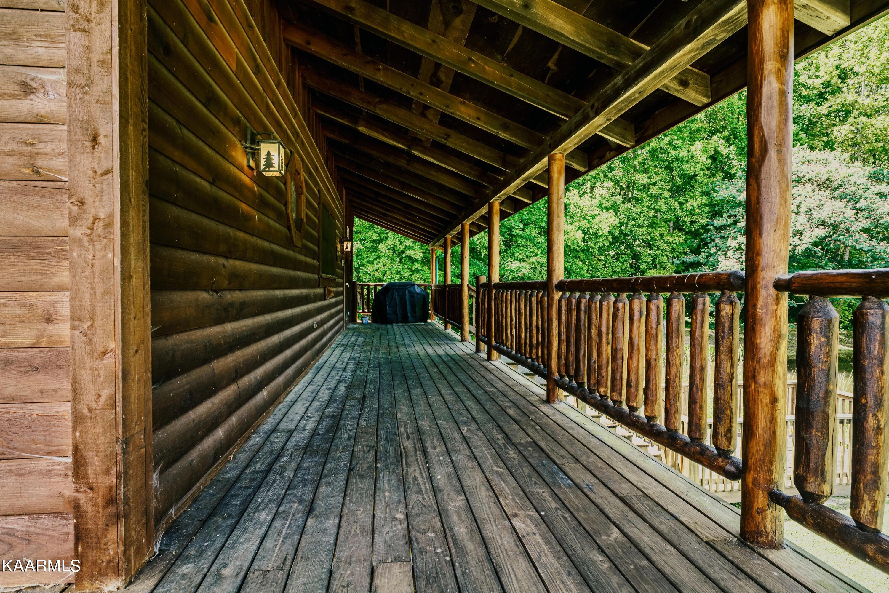 4016 Tomahawk Way Sevierville, TN 37862 - Photo 36 of 57 7R200171-HDR