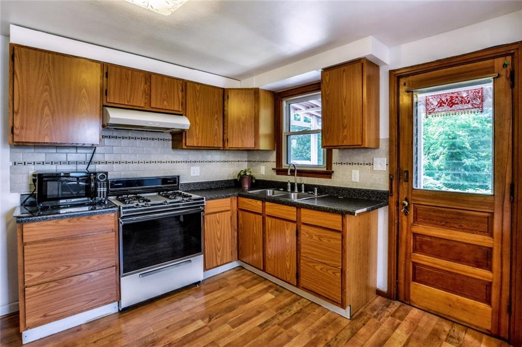636 Irwin Run Road West Mifflin, PA 15122 - Photo 11 of 25 Gallery Image 11