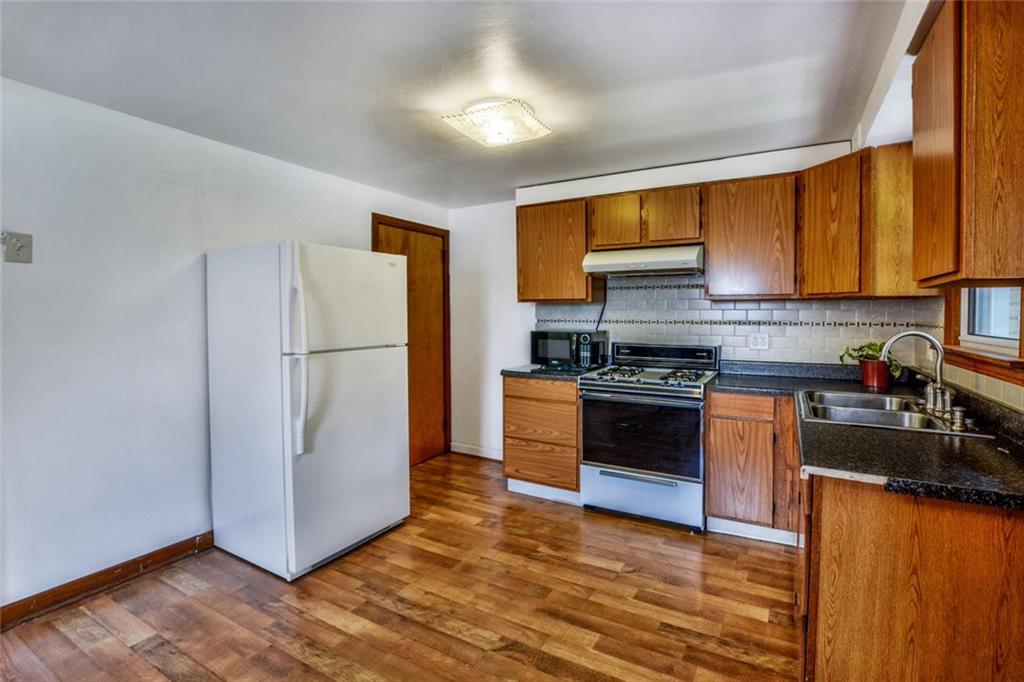 636 Irwin Run Road West Mifflin, PA 15122 - Photo 9 of 25 Gallery Image 9