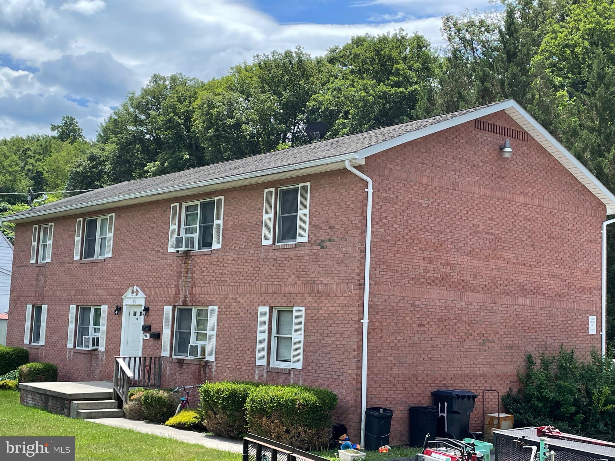 131 Biser Street Berkeley Springs, WV 25411 - Photo 10 of 32