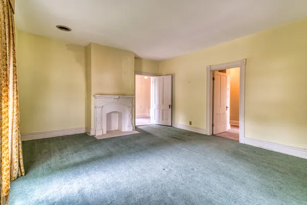 a view of a livingroom with a fireplace