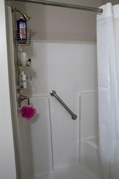 412 Angel Lane Lower Burrell, PA 15068 - Photo 14 of 20