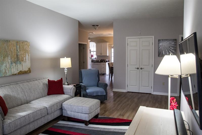 412 Angel Lane Lower Burrell, PA 15068 - Photo 5 of 20