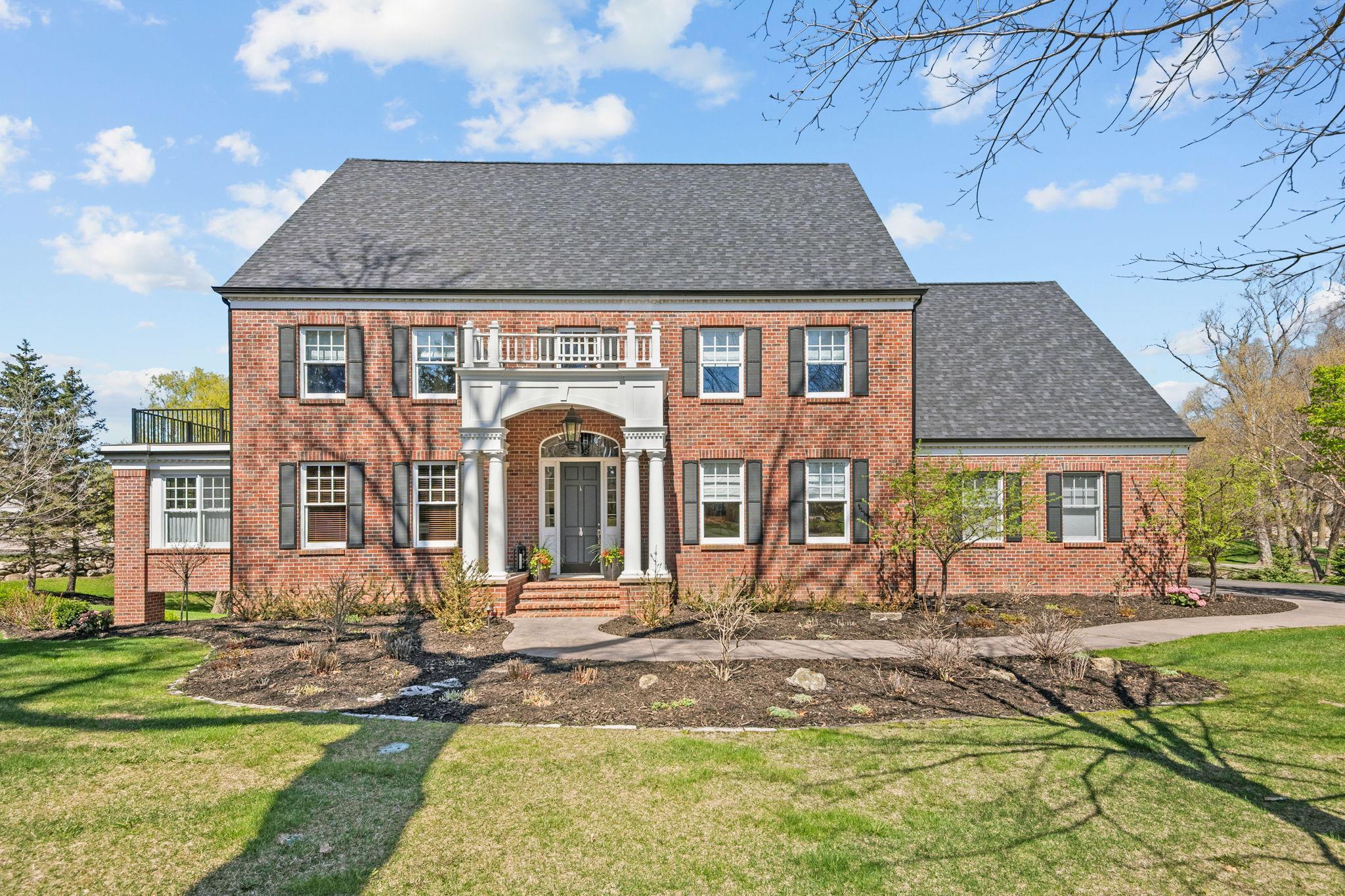 8766 Sherwood Bluff