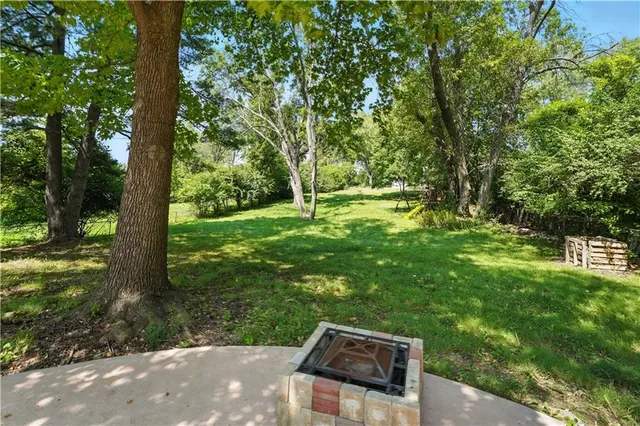 $282,000 | 4100 East 112 Street, Kansas City, MO 64137