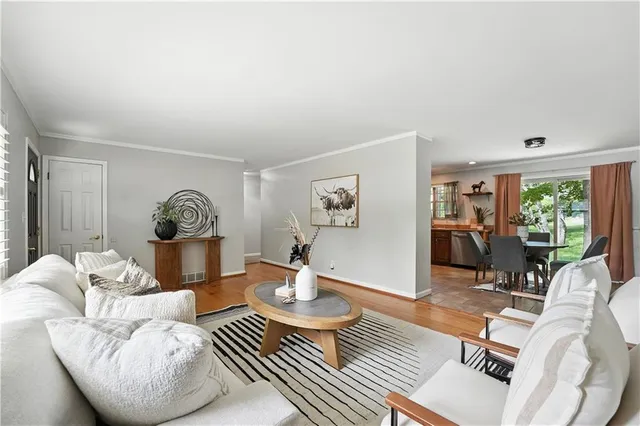 $282,000 | 4100 East 112 Street, Kansas City, MO 64137