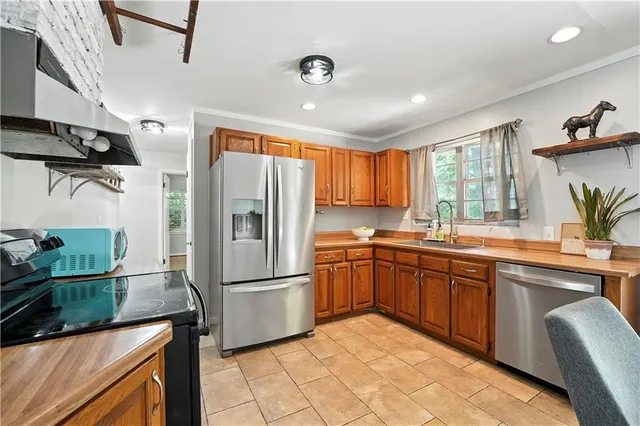 $282,000 | 4100 East 112 Street, Kansas City, MO 64137