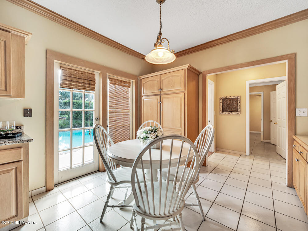 9406 Wexford Road Jacksonville, FL 32257 - Photo 25 of 49 Kitchen