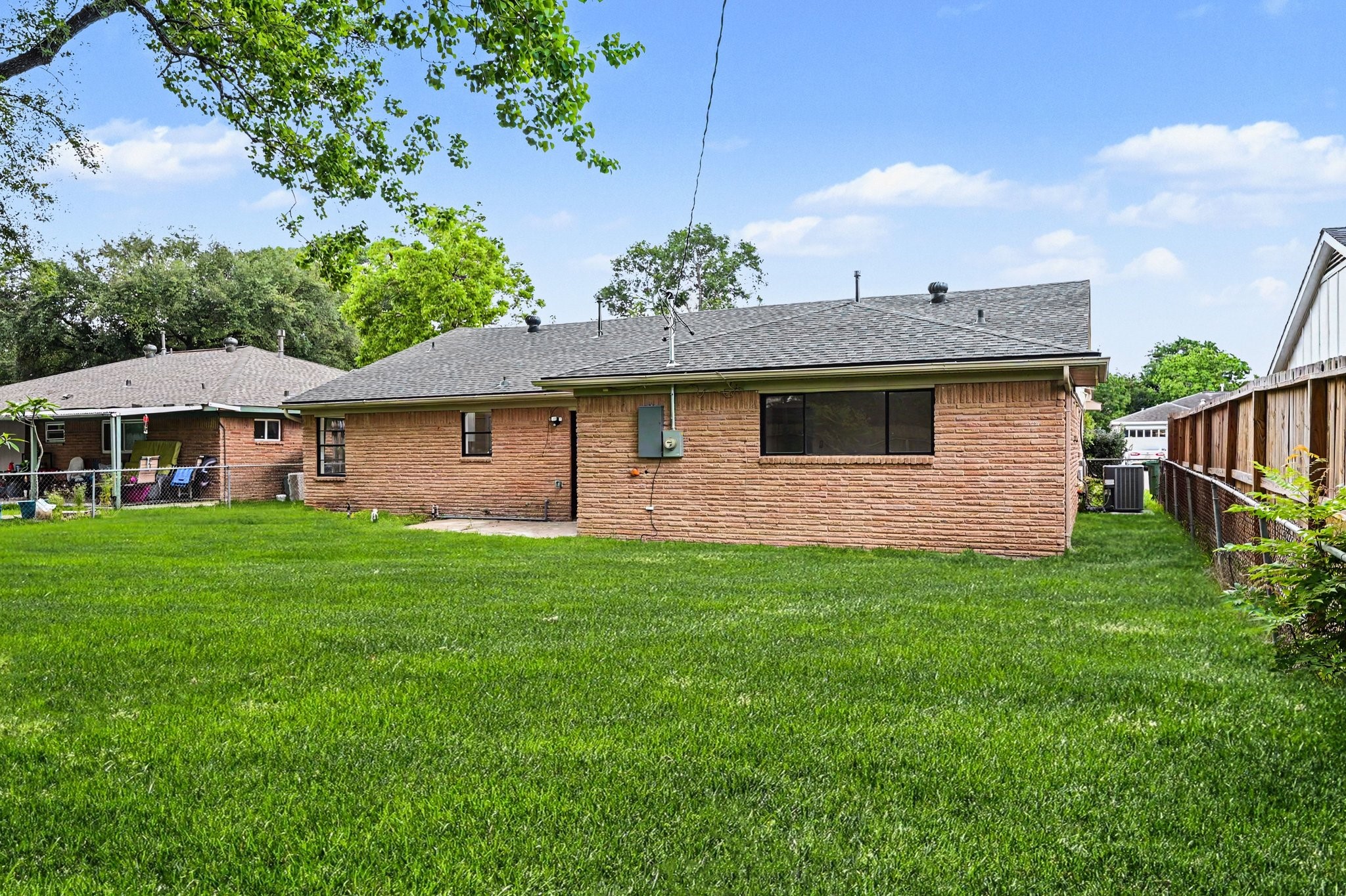 7607 Grape Street Houston, TX 77074 - Photo 27 of 42