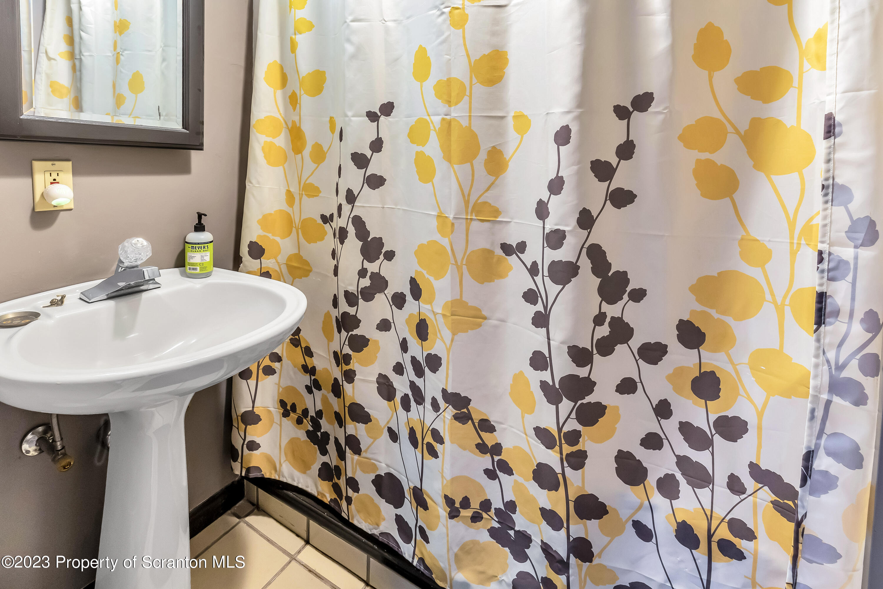 801 North Abington Road Waverly, PA 18471 - Photo 32 of 70