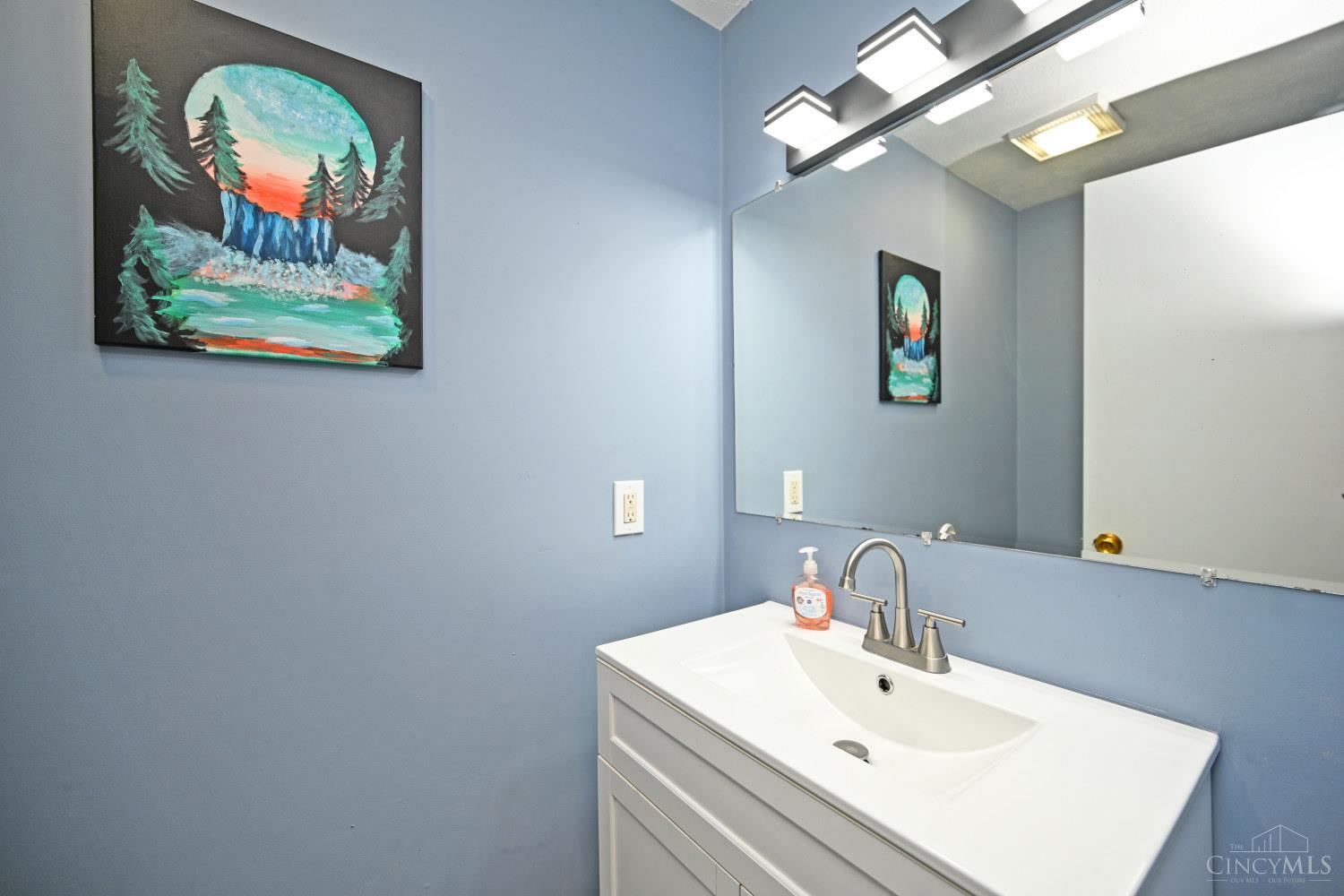 2590 Hunt Road Cincinnati, OH 45236 - Photo 40 of 59