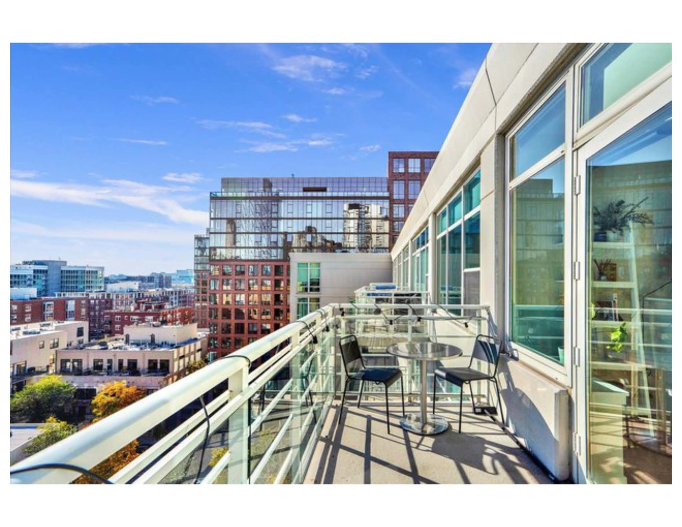 909 West Washington Boulevard, Unit 1002 Chicago, IL 60607 - Photo 10 of 15 a view of city from balcony