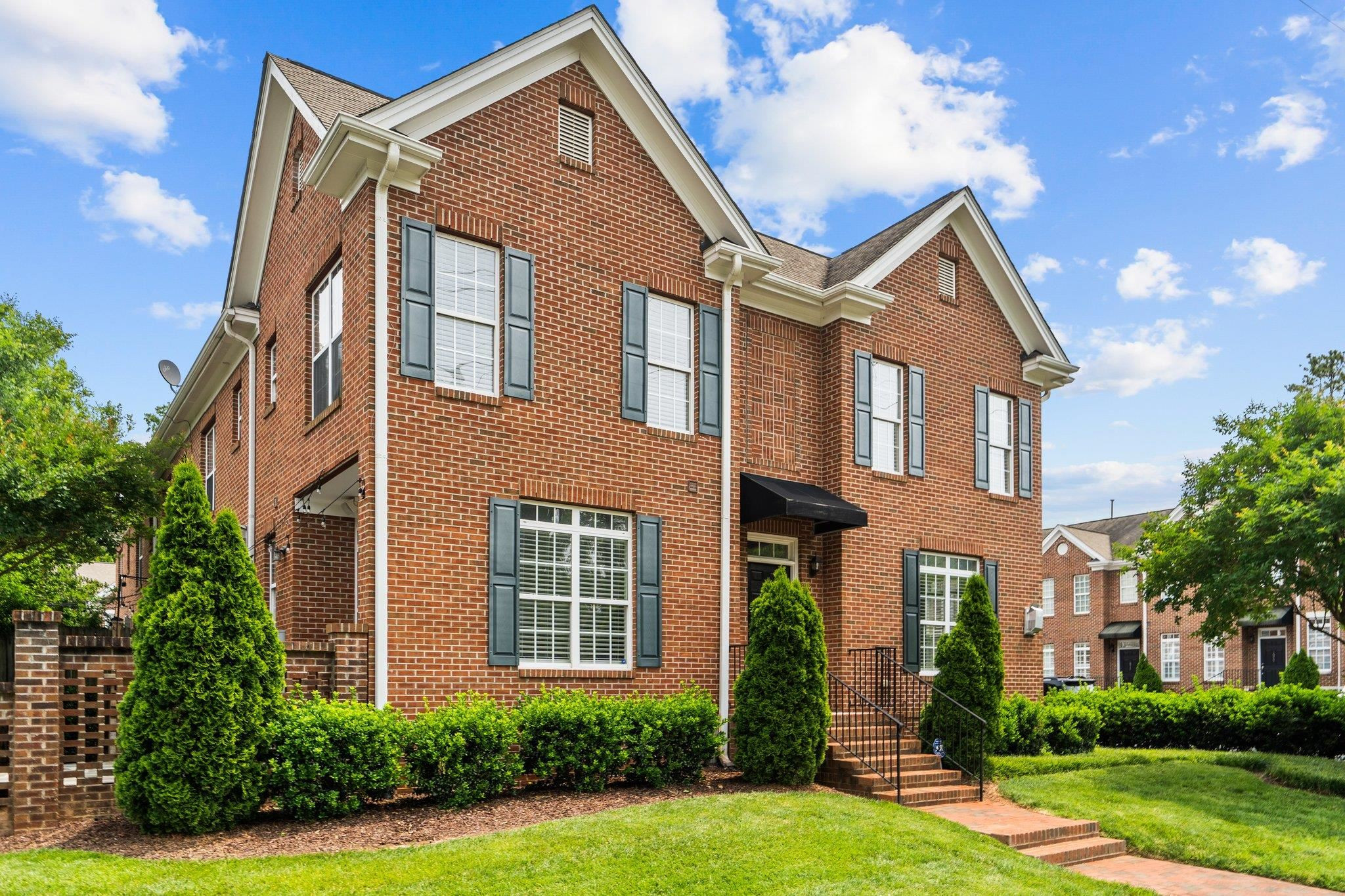 680 Highpark Lane Raleigh, NC 27608 - Photo 3 of 31 Photo 5