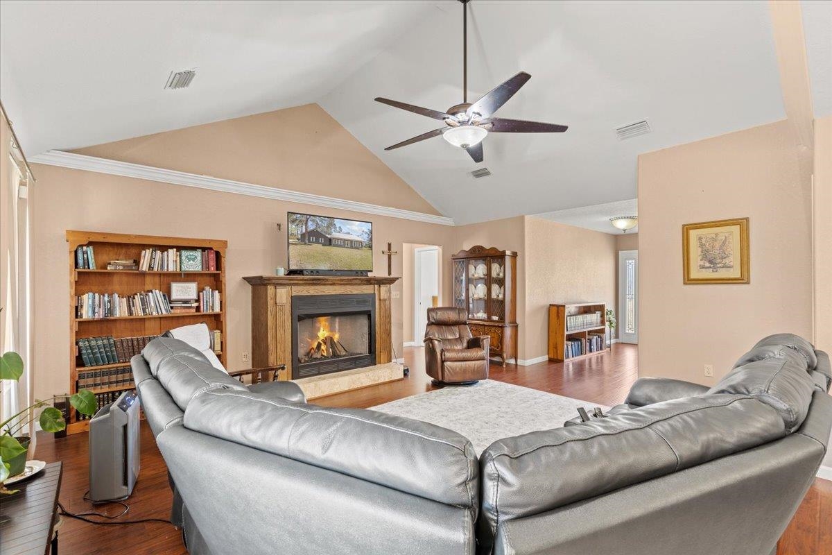 201 State Street Perry, FL 32348 - Photo 11 of 44