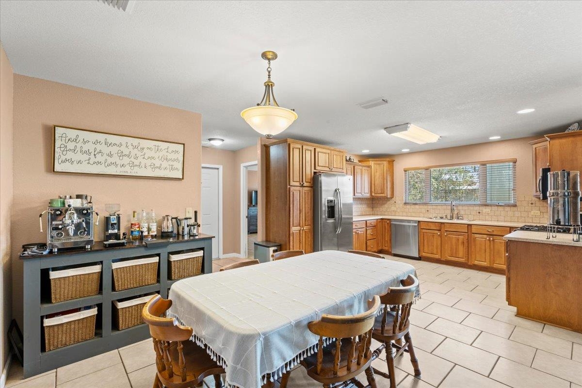 201 State Street Perry, FL 32348 - Photo 10 of 44