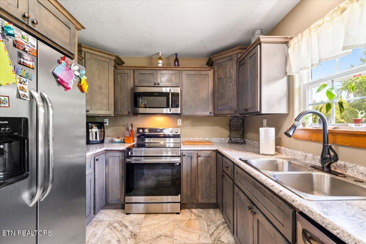 1585 Jeffers Road Huntsville, TN 37756 - Photo 15 of 43 15-1585 Jeffers Rd