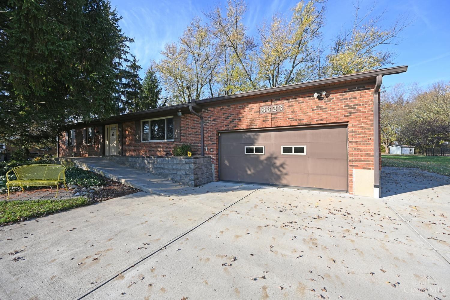 8623 Butler Warren Road West Chester, OH 45069 - Photo 2 of 38 Gallery Image 2
