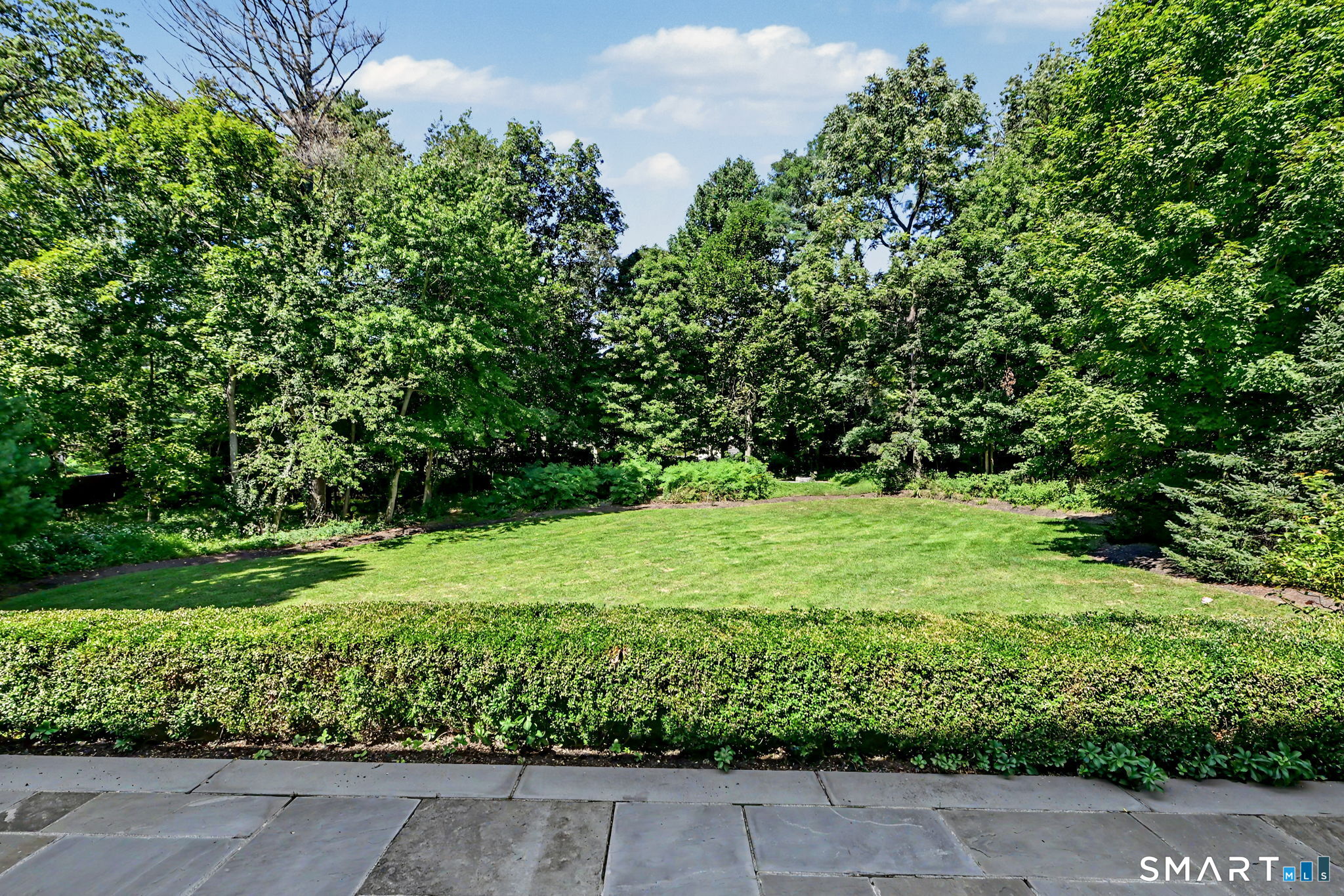 7 Hessian Drive Ridgefield, CT 06877 - Photo 33 of 40 Gallery Image 33