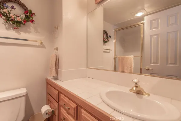 $575,000 | 43091 Bear Creek Court, Big Bear Lake, CA 92315