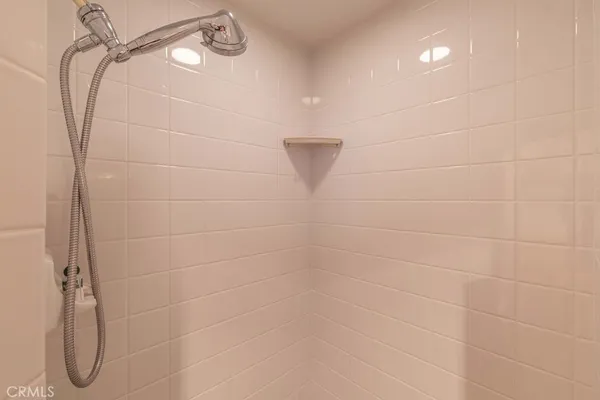 $575,000 | 43091 Bear Creek Court, Big Bear Lake, CA 92315