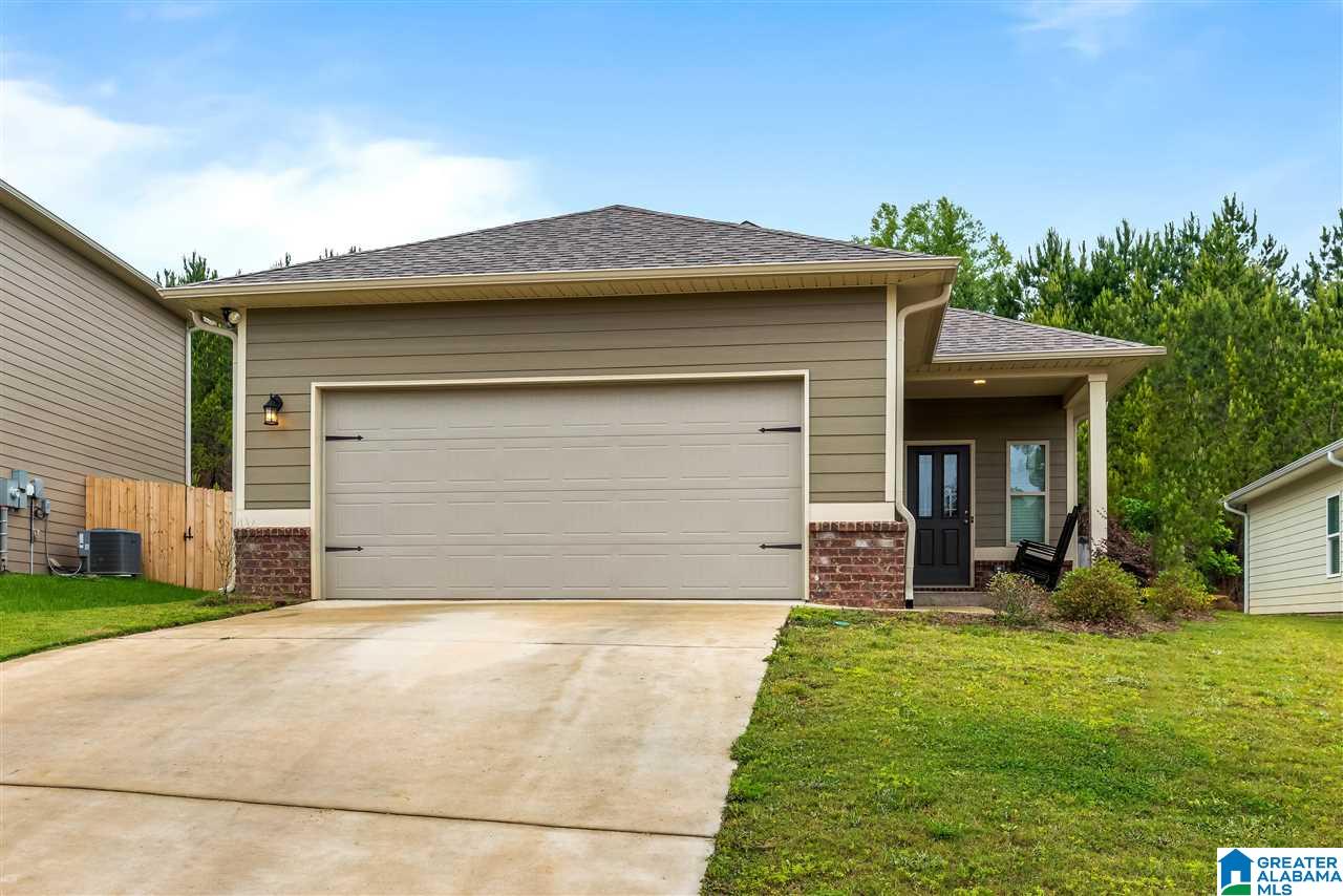 650 Briar Ridge Circle Odenville, AL 35120 - Photo 1 of 21