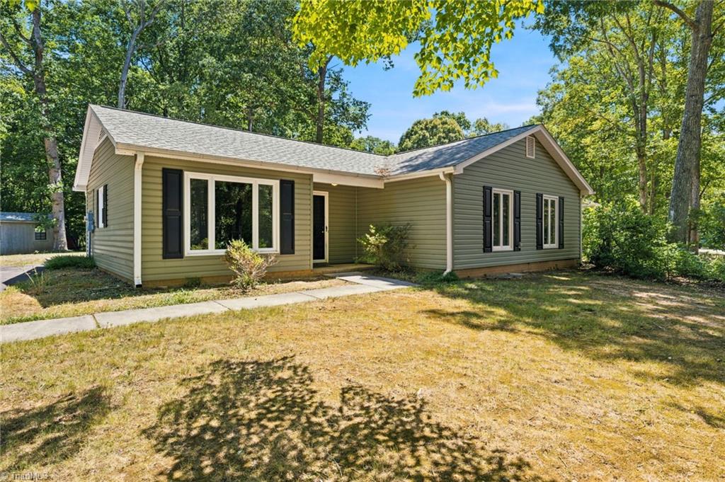 5316 Bracy Ridge Court Pfafftown, NC 27040 - Photo 2 of 48