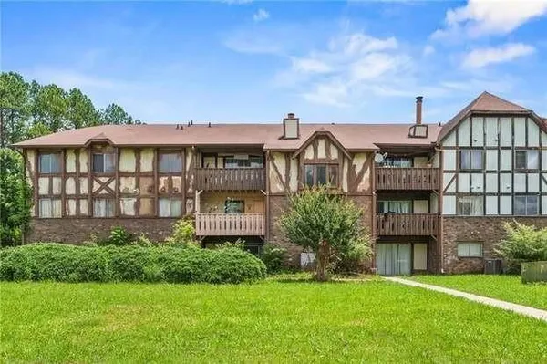 $55,000 | 103 Camelot Drive, Atlanta, GA 30349